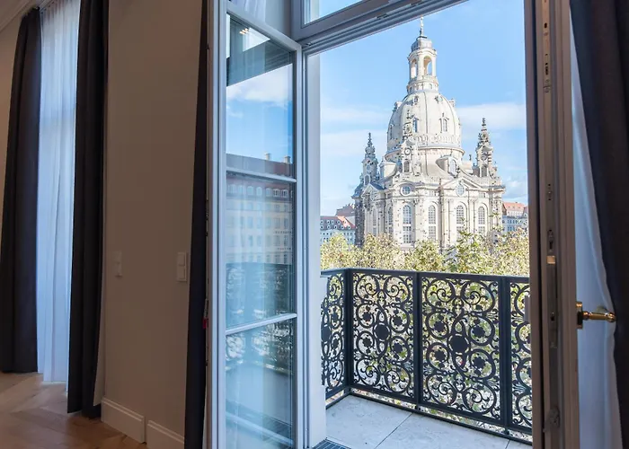Luxury Home / 3-Raum-Suite An Der Frauenkirche / 4